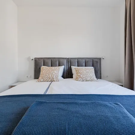 Appartamento Rue By Interhome *